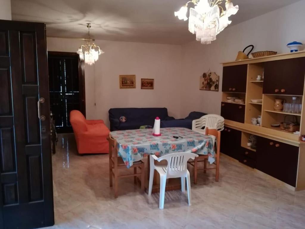 Villa Singola A 1300 Mt Dal Mare Mazara del Vallo Exteriör bild
